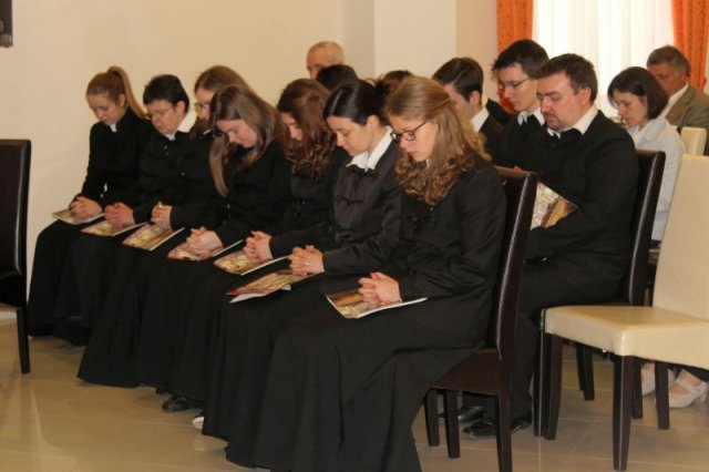 Zenés istentisztelet