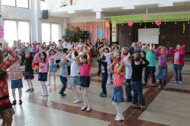 Iskolai Nyuszi Party