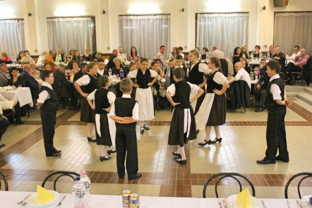 XII. Sváb disznótoros est