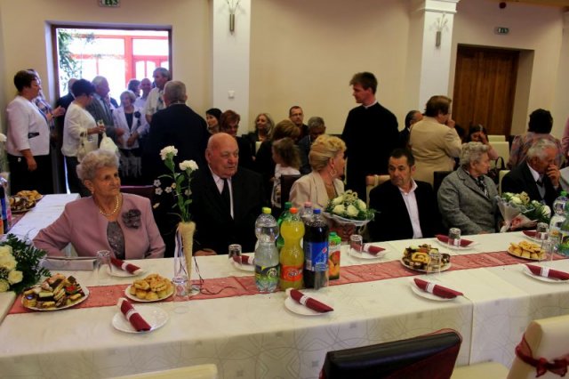 50-60 évvel ezelőtt házasságot kötött párok ünnepsége